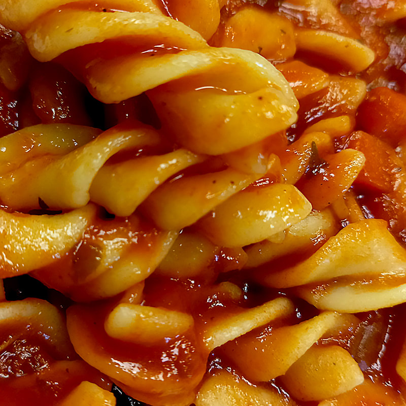 Martinas Homemade Foods Fusilli Pasta with Tomato Sauce
